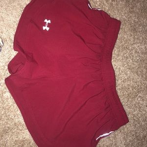 Under armour running shorts - garnet